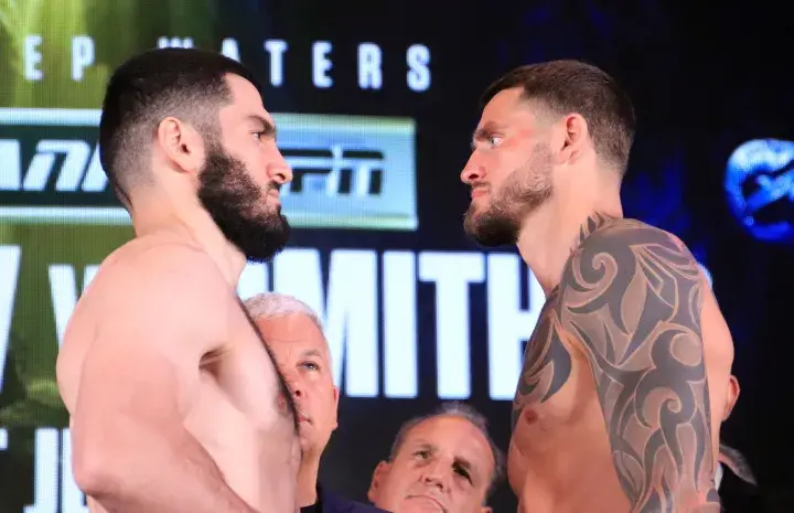 Beterbiev Smith