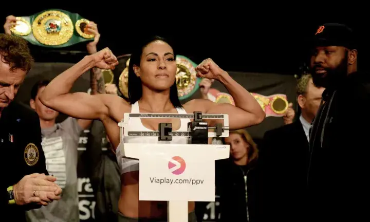 Braekhus Laruen Weights