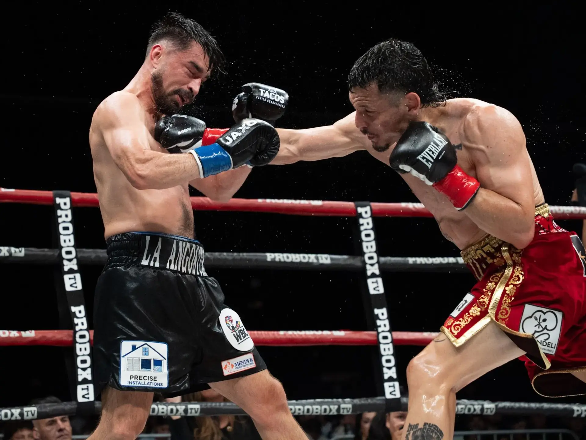 Bryan Flores lands a right against Jonathan Navarro on July 18, 2026