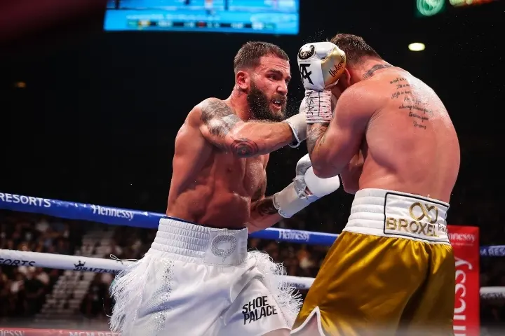 Canelo Plant Fight