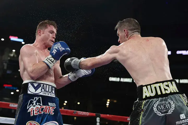 Canelo Smith Fight
