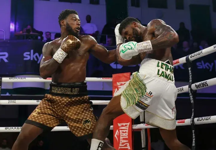 Chamberlain Lawal Fight