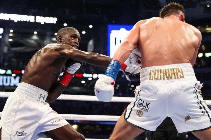 Cissokho Conway Fight