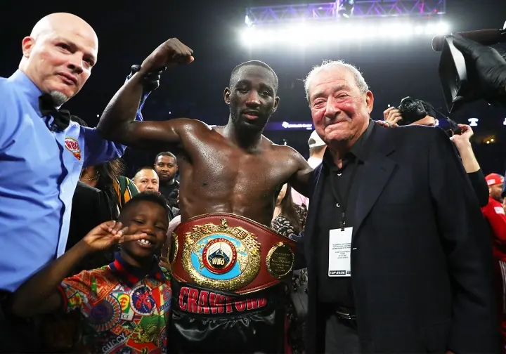 Crawford Benavidez Fight