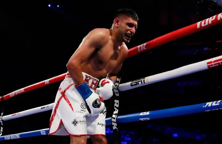 Crawford Khan Fight