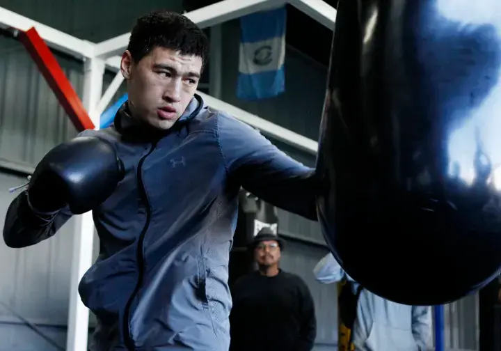 Dmitry Bivol