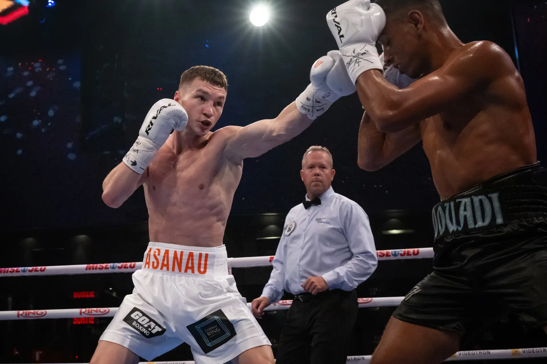 Dzmitry Asanau fires a jab at Laid Douadi