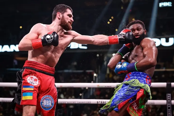Ennis Chukhadzhian Fight