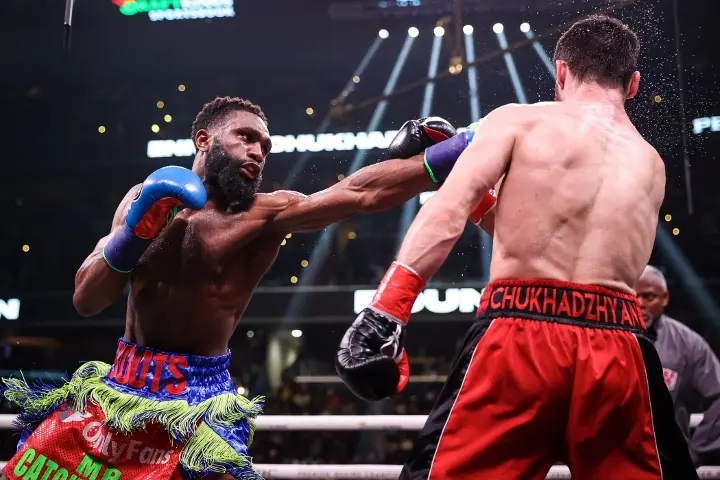 Ennis Chukhadzhian Fight