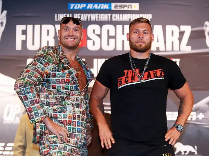 Fury Schwarz