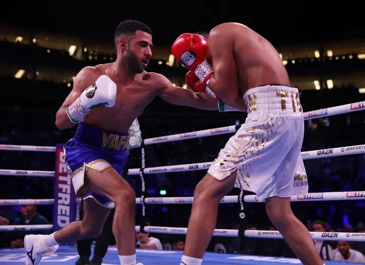 Galal Yafai Pro Debut