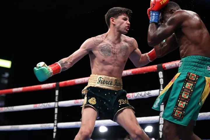 Garcia Tagoe Fight