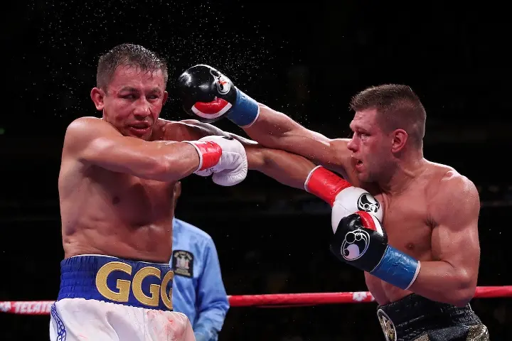 Golovkin Derevyanchenko Fight