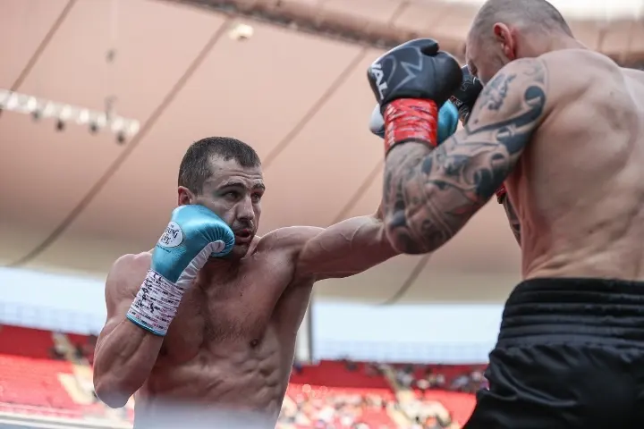 Gvozdyk Bolotniks Fight