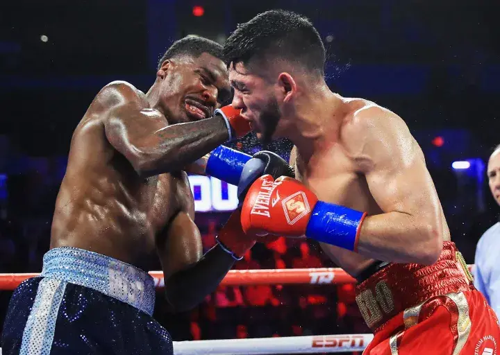 Hooker Saucedo Fight