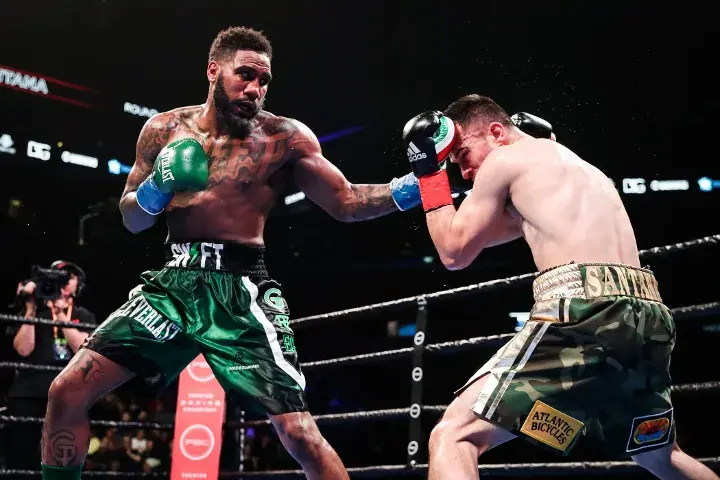 Hurd Santana Fight
