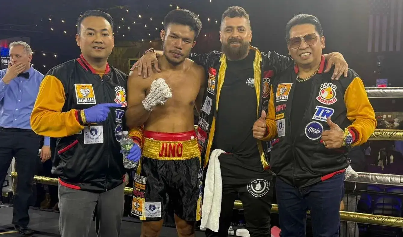 Jino Rodrigo and team after Rodrigo's upset TKO win over Mathew Gonzalez.