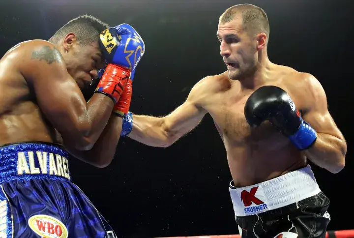 Kovalev Alvarez Rematch