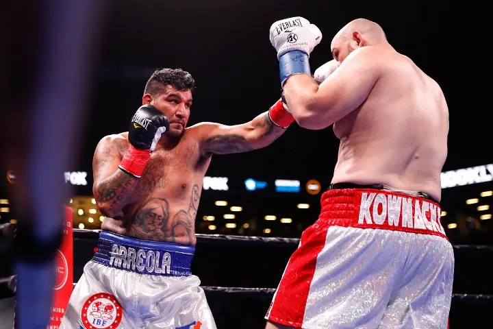Kownacki Arreola Fight