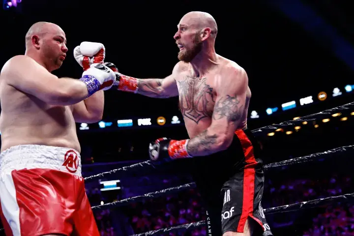 Kownacki Helenius Fight