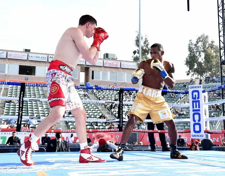 Lara Lamanna Fight