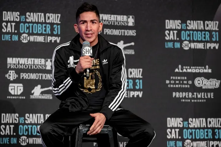 Leo Santa Cruz