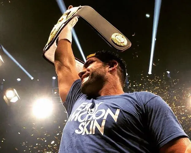 Manuel Charr