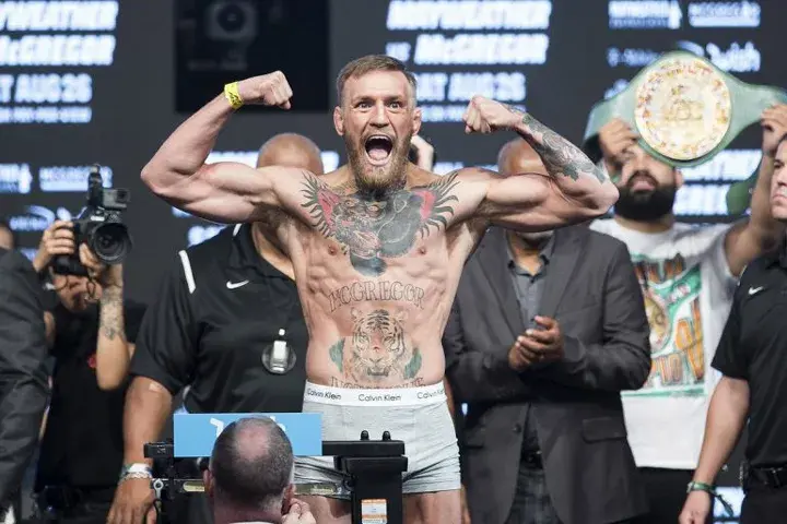Mayweather Mcgregor Weights
