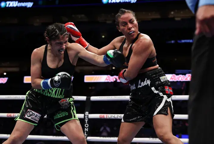 Mccaskill Braekhus Fight