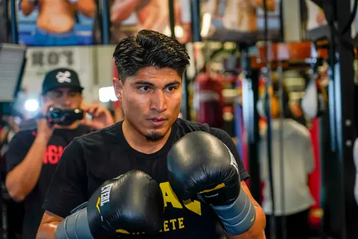 Mikey Garcia