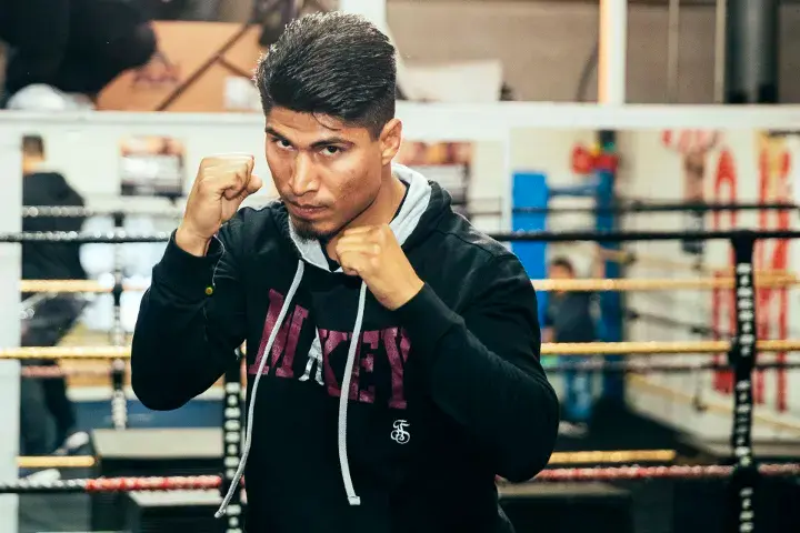 Mikey Garcia