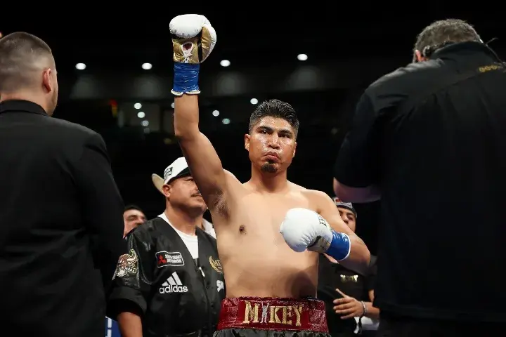 Mikey Garcia