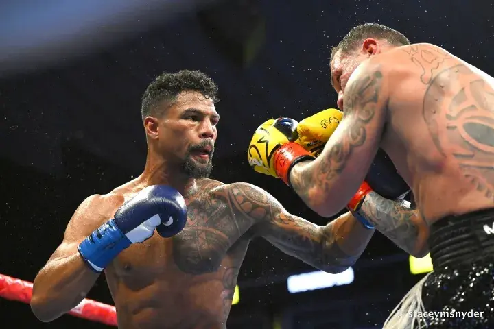 Mosley Rosado Fight