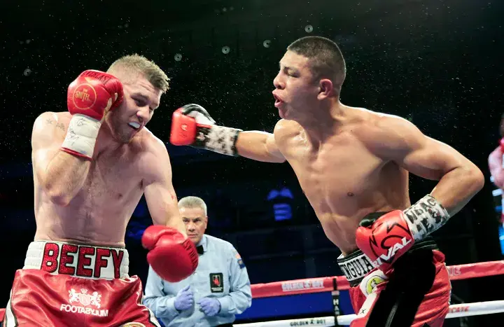 Munguia Smith Fight