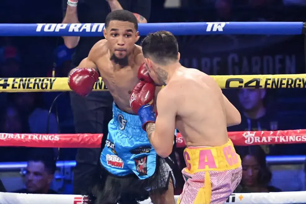Ofacio Falcon, a junior lightweight prospect from The Bronx, New York, has signed with Rising Star Promotions.