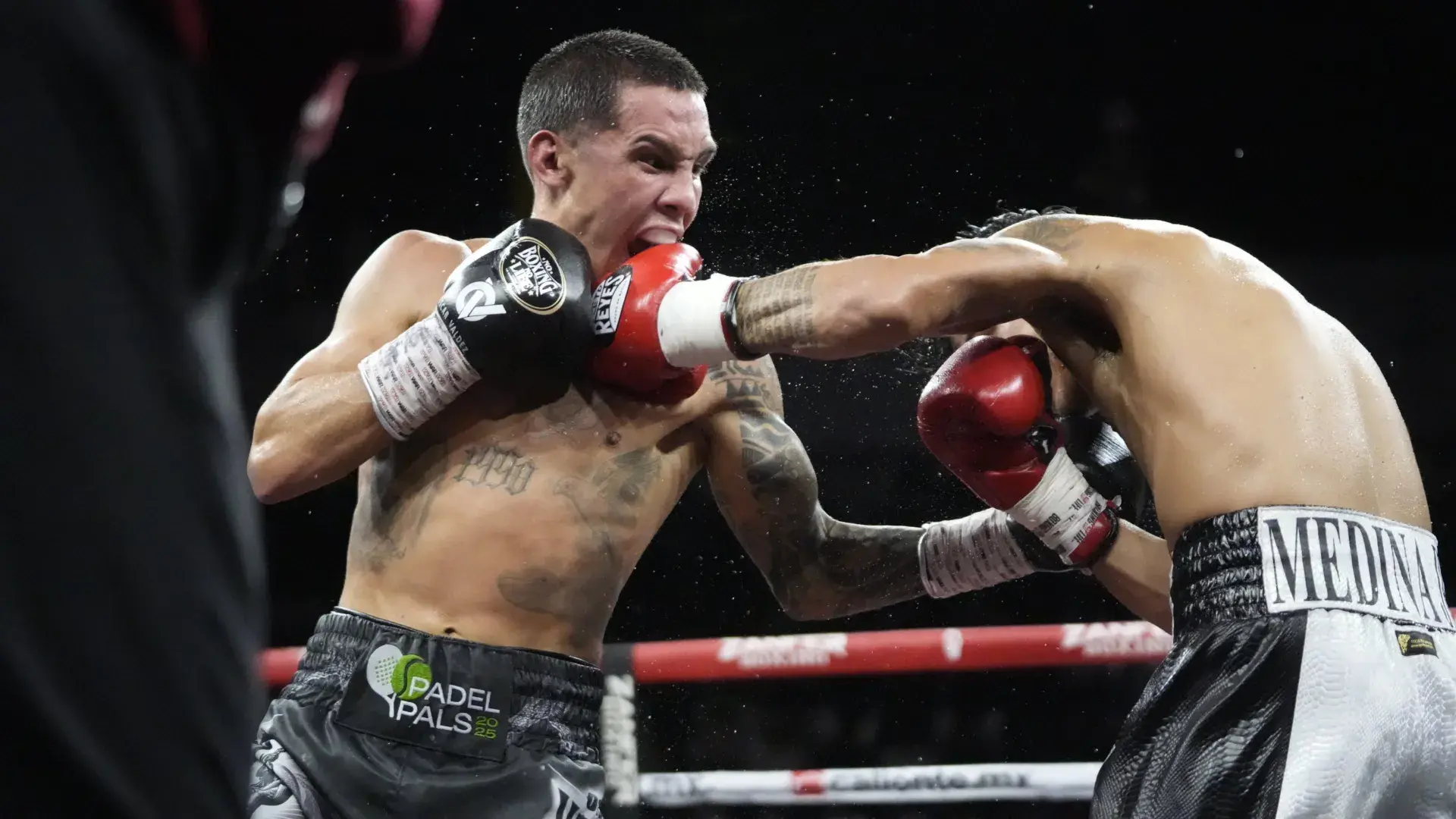 Oscar Valdez and Ricky Medina exchange punches