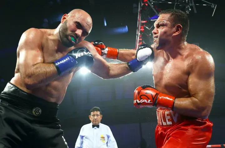 Pulev Dinu Fight