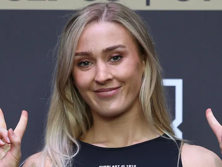 Rhiannon Dixon