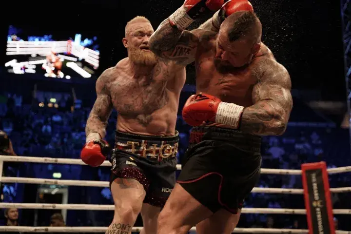 Thor Hall Fight