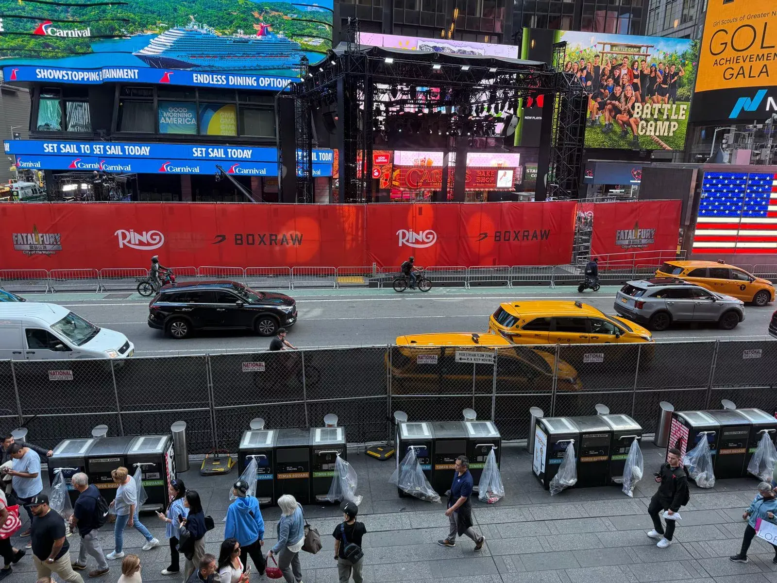 times square ring