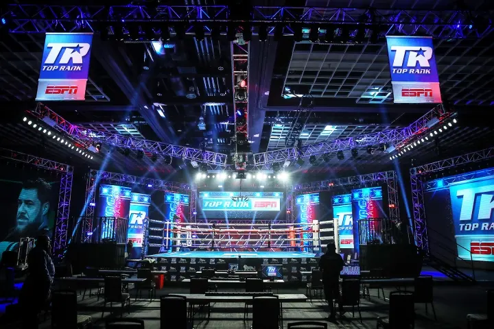 Top Rank Ring