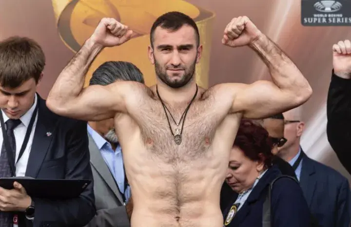 Usyk Gassiev Weights