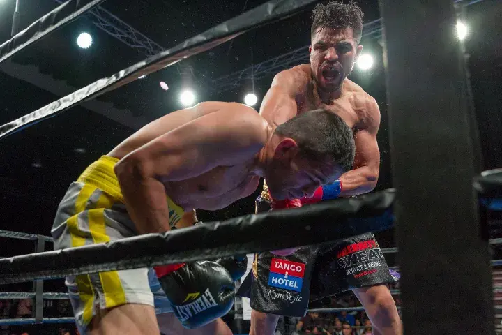 Victor Ortiz Corral Fight