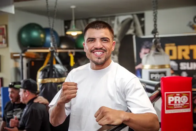 Victor Ortiz