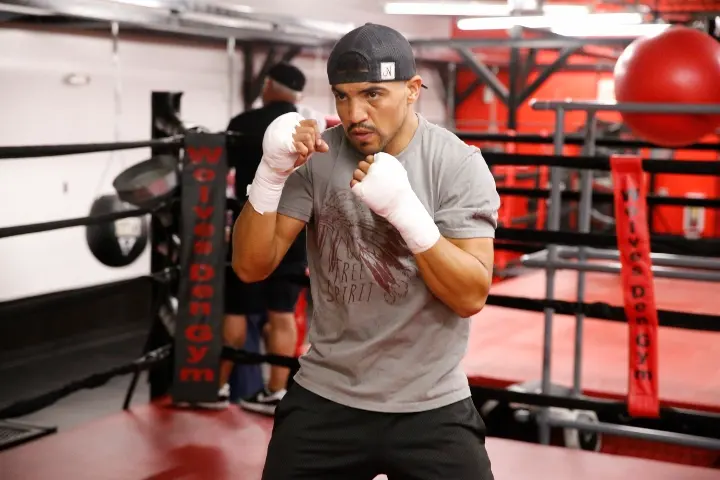 Victor Ortiz