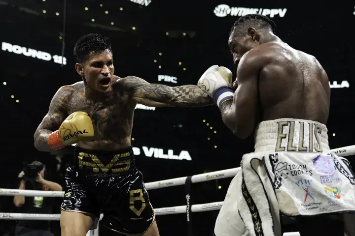 Villa Ellis Fight Hafey