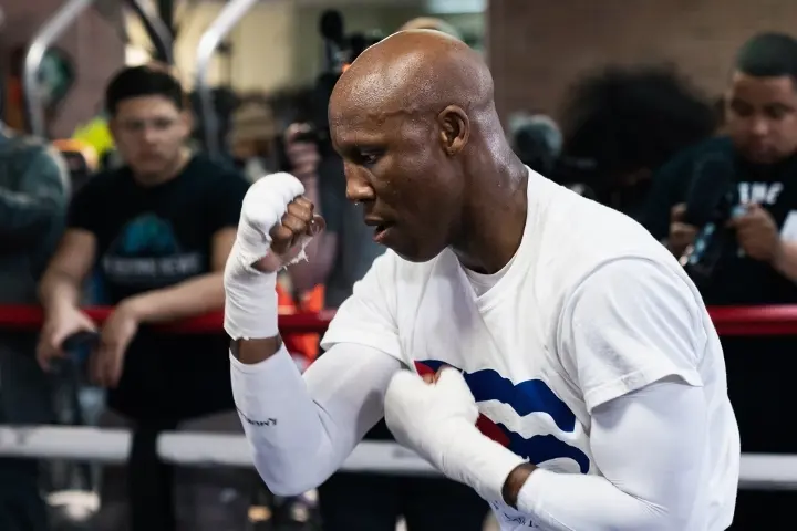 Former welterweight titleholder Yordenis Ugas will end his retirement and expects to be ready to return to the ring within the next 1-3 months.