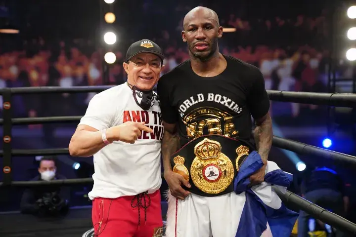Yordenis Ugas