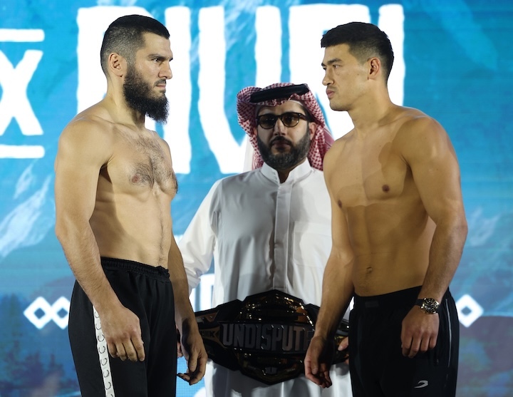 www.boxingscene.com