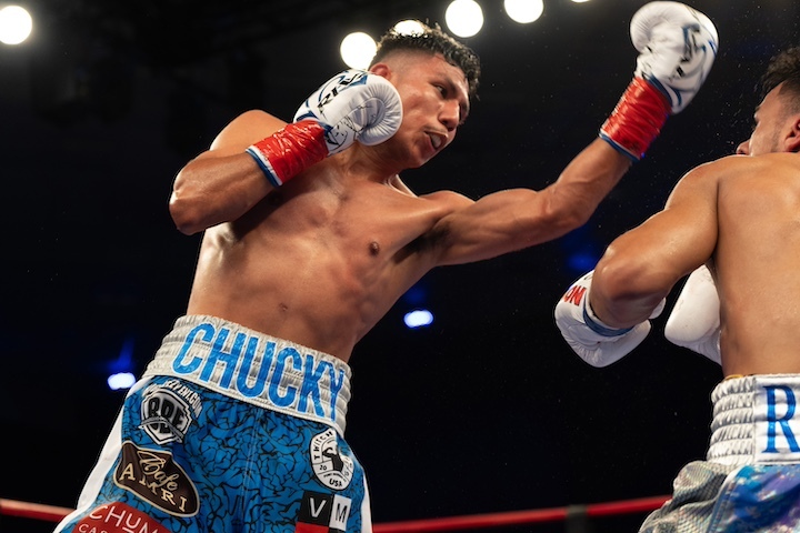 Daniel 'Chucky' Barrera levels up in UD over Angel Mesa Morales